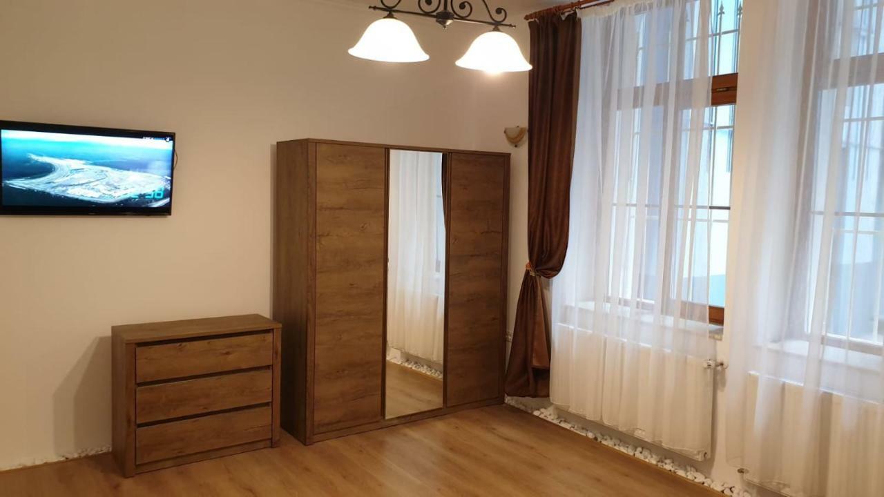 A Piece Of History In Moscovitz Palace Oradea Eksteriør bilde